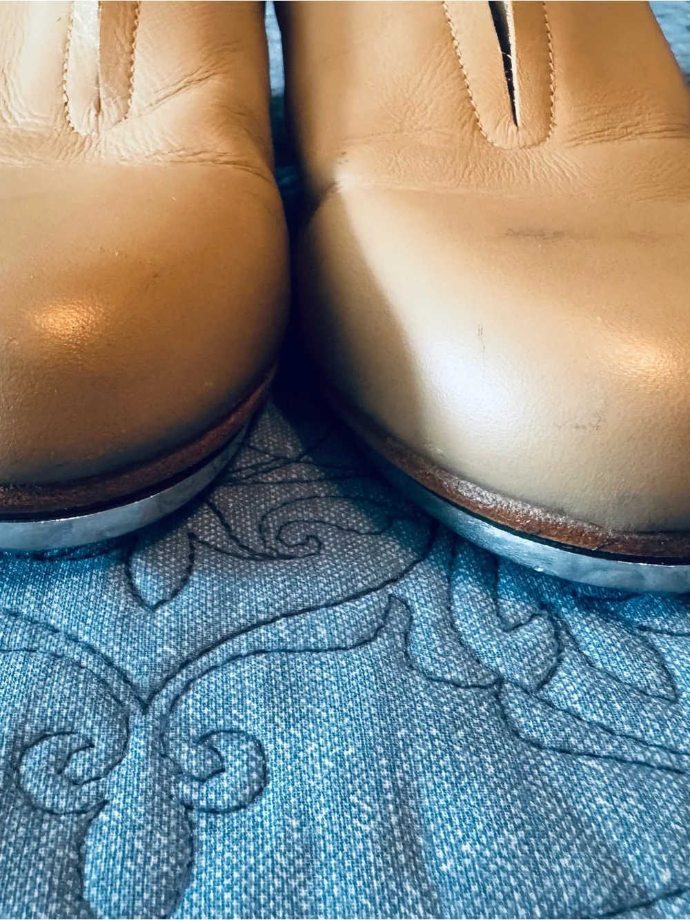 Bloch Kids Dance Slip-On Tap Shoes in Tan
